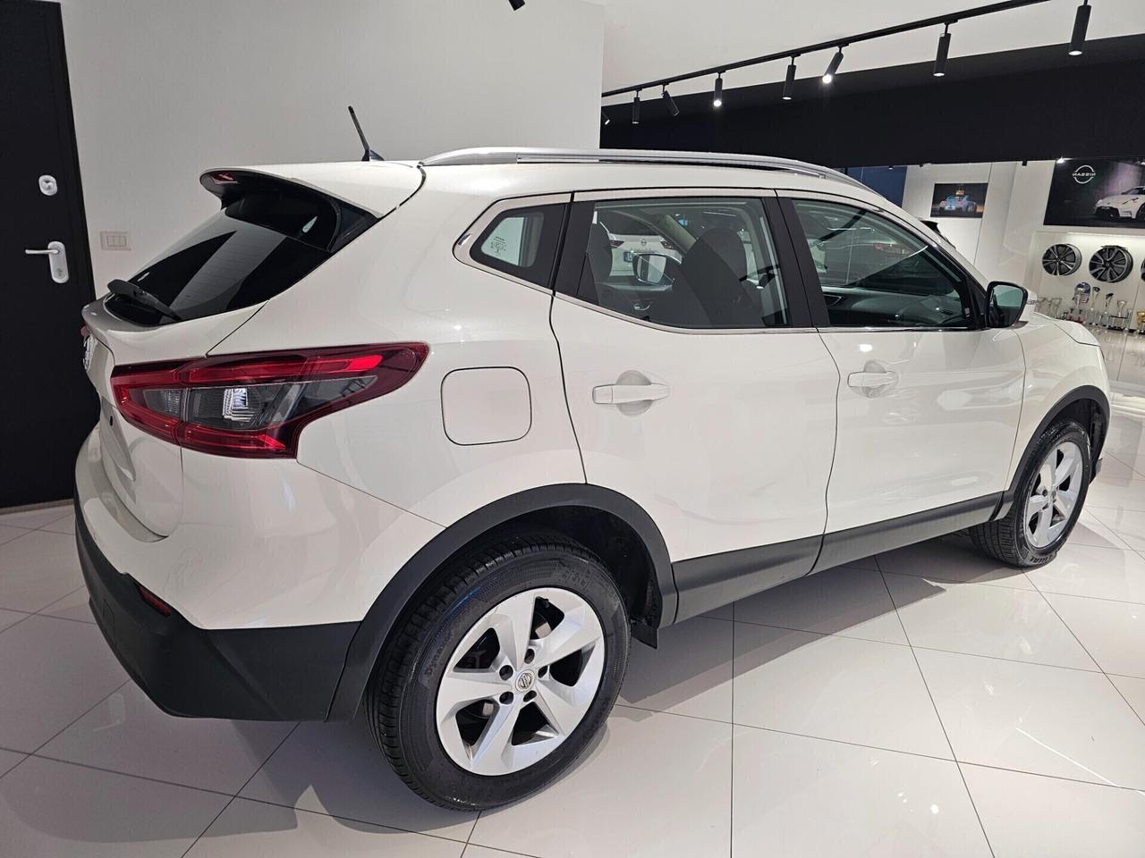 Nissan Qashqai 1.5 dCi N-Connecta