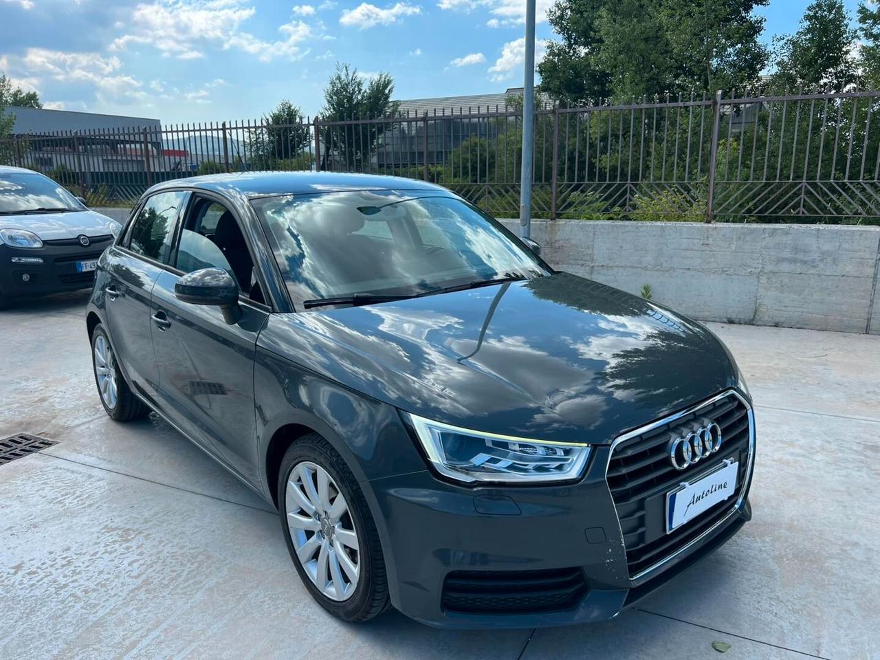 Audi A1 SPB 1.6 TDI 116 CV S tronic BICOLOR