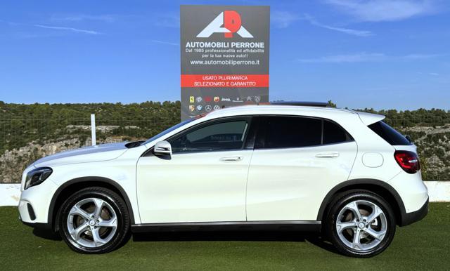 MERCEDES-BENZ GLA 180 d Automatic Sport (Tetto/Navi/Retro/Led)