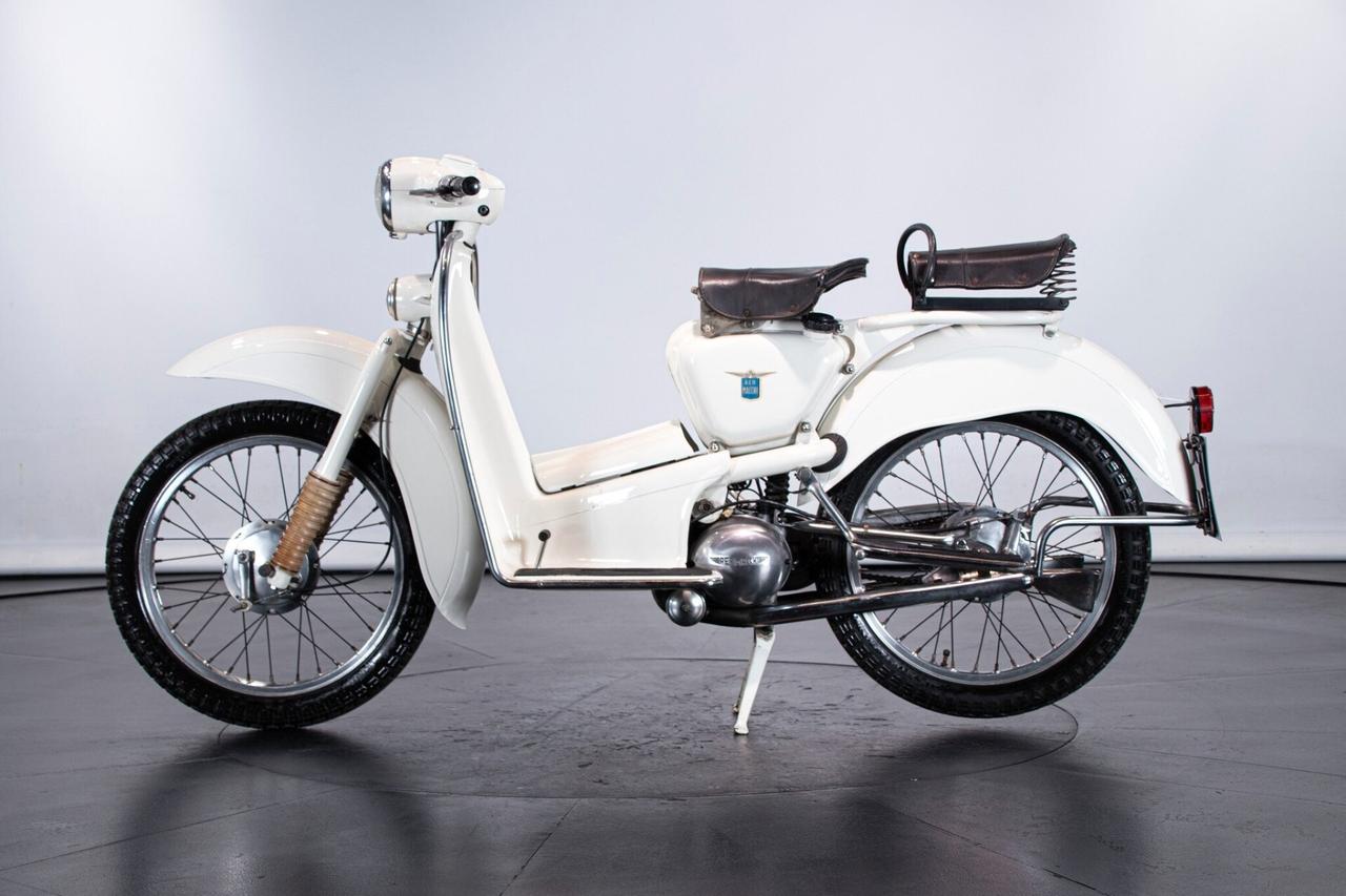 Aermacchi Zeffiro 125