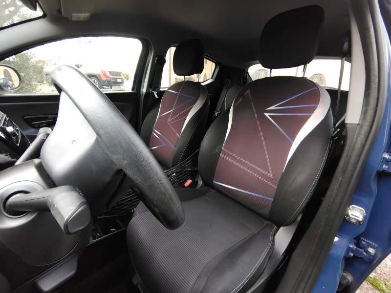 Lancia Ypsilon 0.9 TwinAir 85 CV 5 porte Metano Ecochic