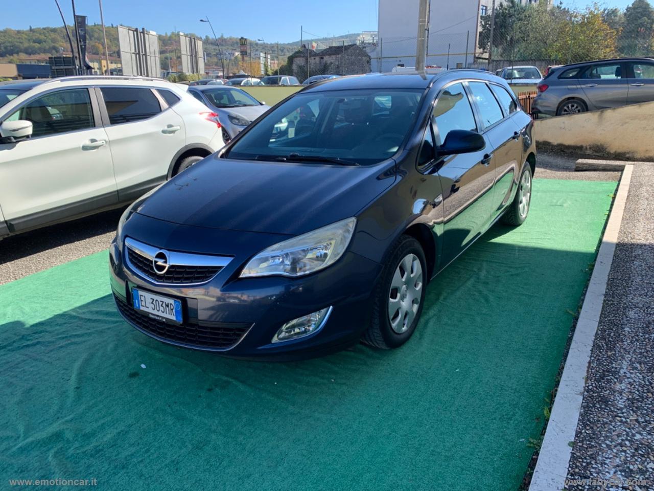 OPEL Astra 1.7 CDTI 110 CV ST Cosmo - 2012