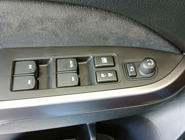 SUZUKI Vitara 1.5 140V Hybrid A/T 4WD AllGrip Starview