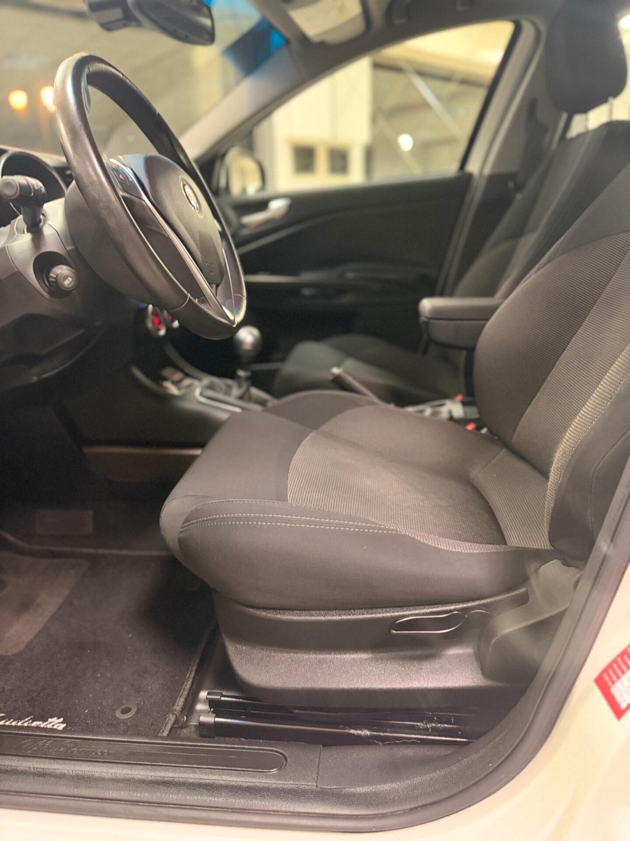 Alfa Romeo Giulietta 1.4 Turbo 120 CV GPL Distinctive