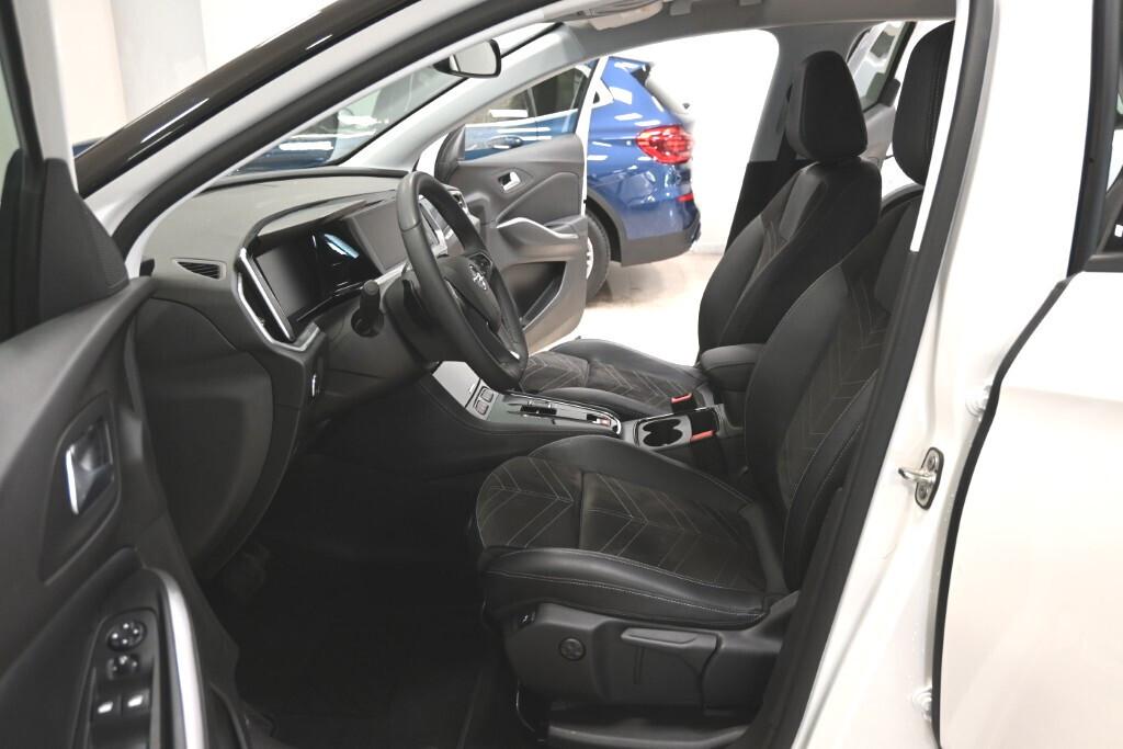Opel Grandland Ultimate 1.2 Turbo (130 CV) aut.