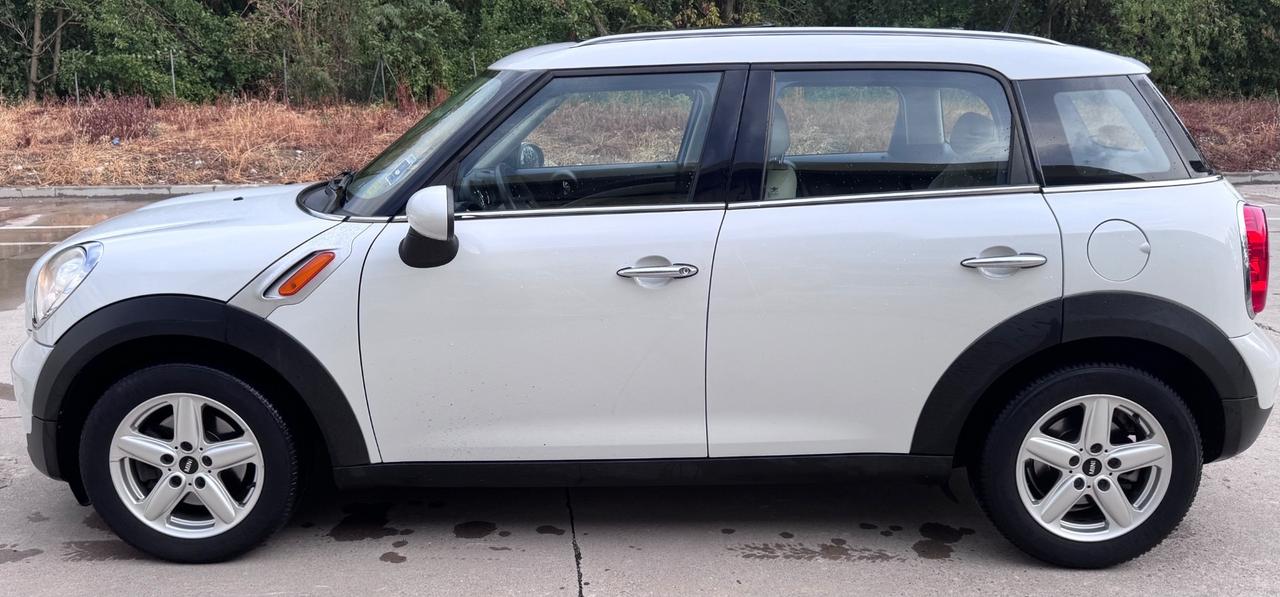 Mini Cooper Countryman benzina cambio automatico con doppio tetto !!!!