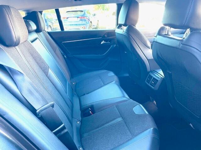 Peugeot 508 BlueHDi 130 Stop&Start EAT8 SW Allure Pack