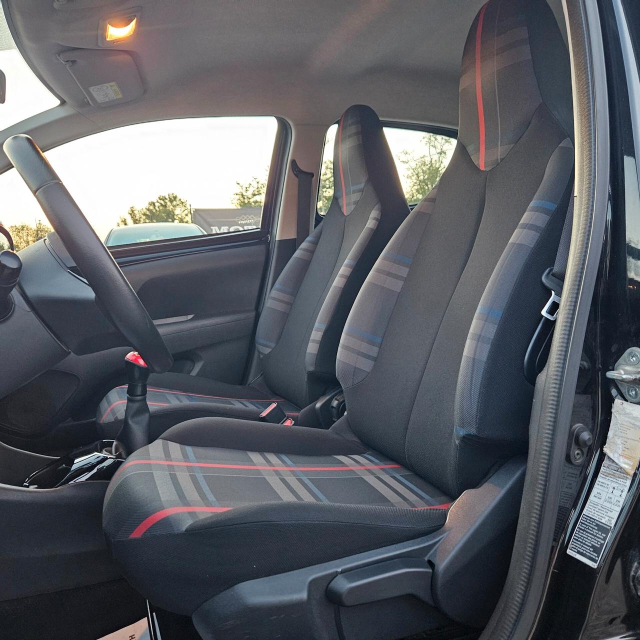 Peugeot 108 1.2 benzina 82cv 5 porte da 79€ mese