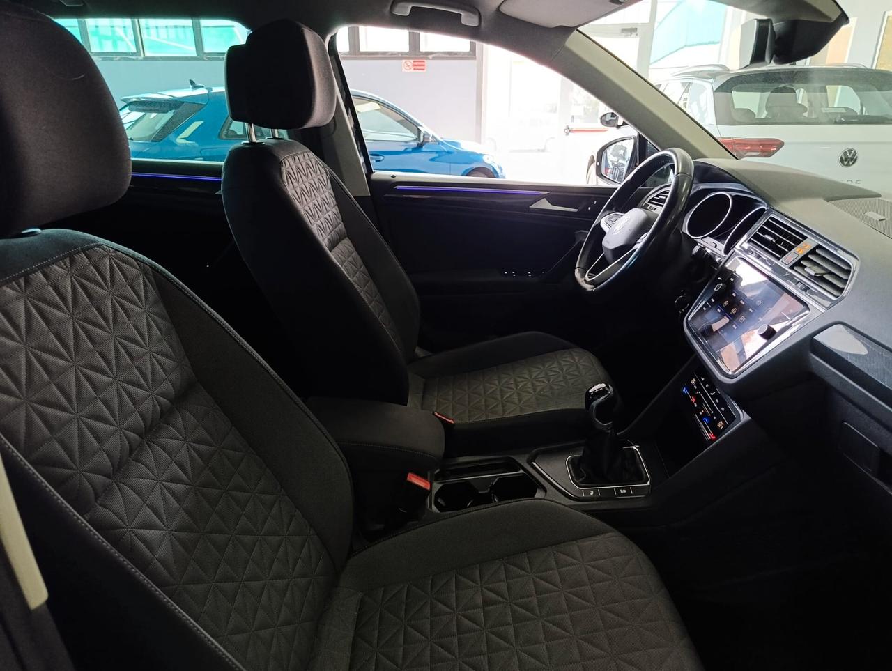 Volkswagen Tiguan Diesel Manuale *LUCI AMBIENT*