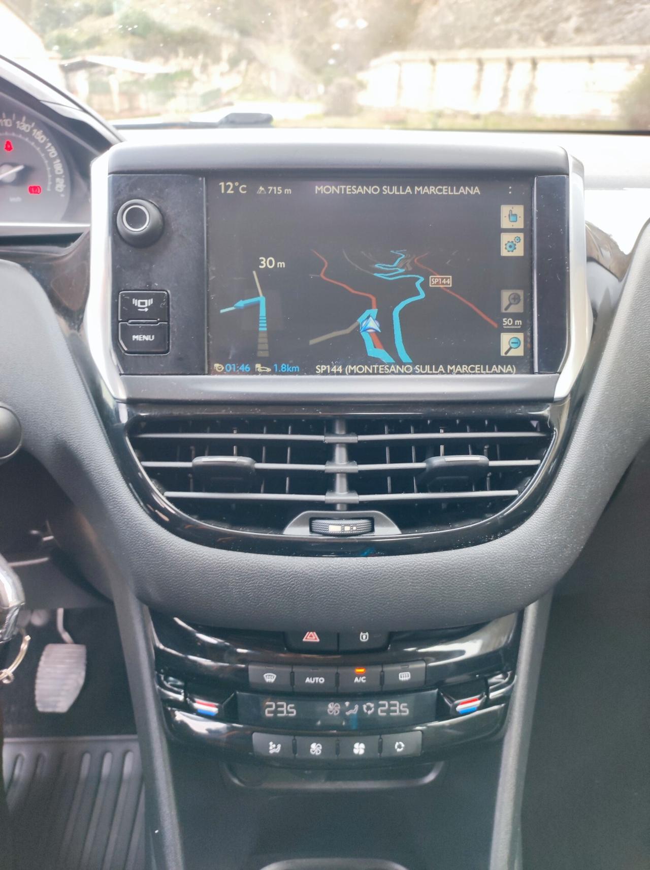 Peugeot 208 1.4 HDi 68 CV 3 porte Allure