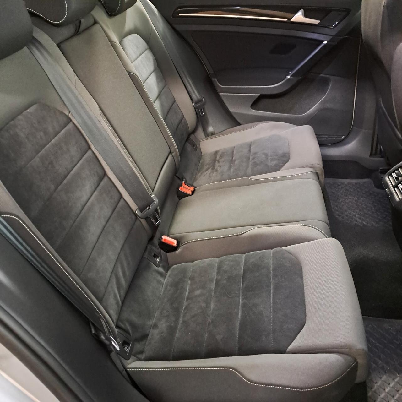 Volkswagen Golf 1.6 TDI 5p. 4MOTION Comfortline BlueMotion Technology