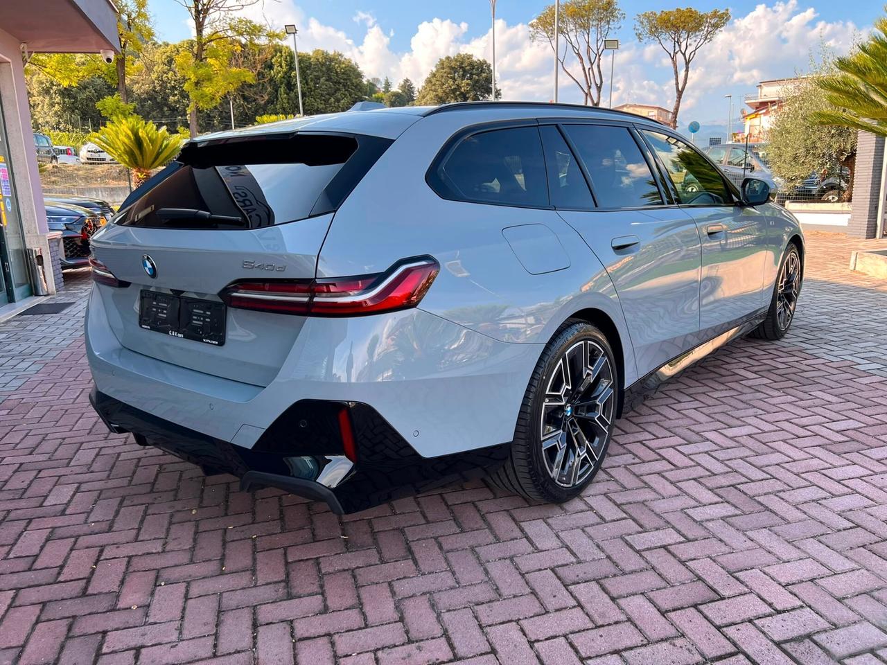 Bmw 540 M SPORT TOURING 303 CV