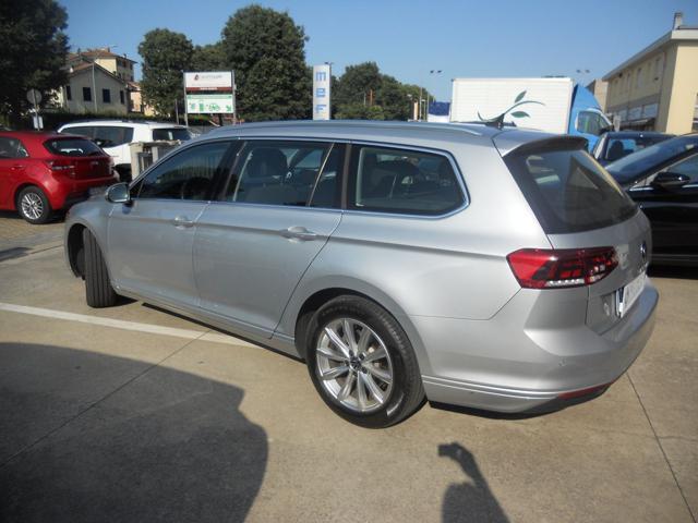 VOLKSWAGEN Passat Variant 2.0 TDI SCR 122 CV EVO DSG Business