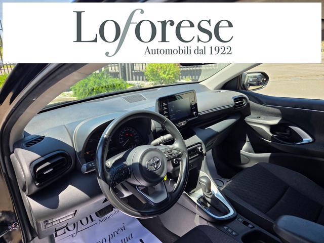 TOYOTA Yaris 1.5 Hybrid 5 porte Business