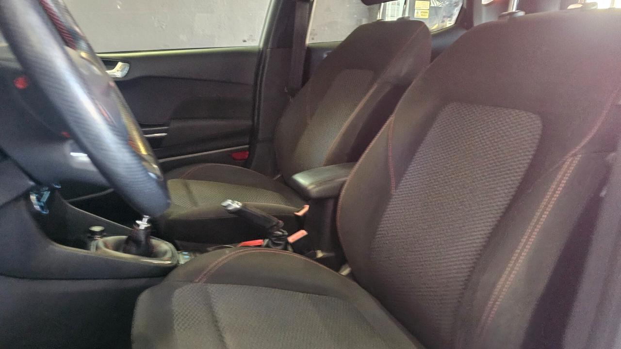 Ford Fiesta 1.0 Ecoboost 95 CV 5 porte ST-Line