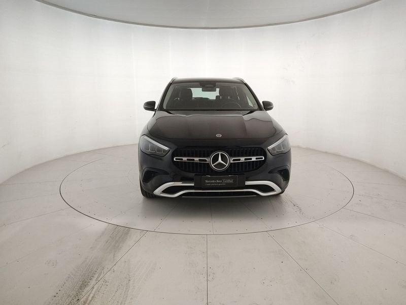 Mercedes-Benz GLA 180 d Progressive Advanced auto