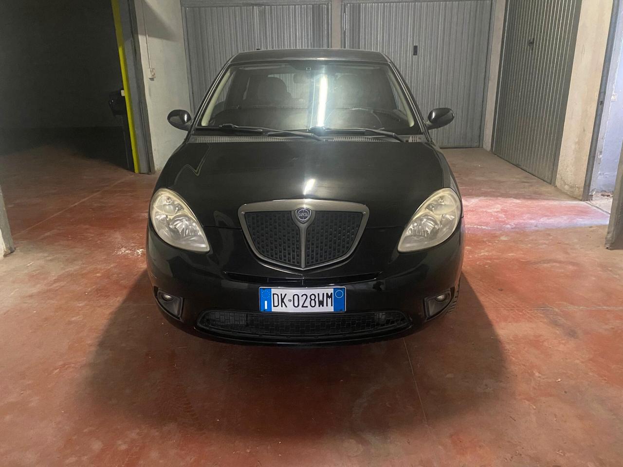 Lancia Ypsilon 1.2 Argento