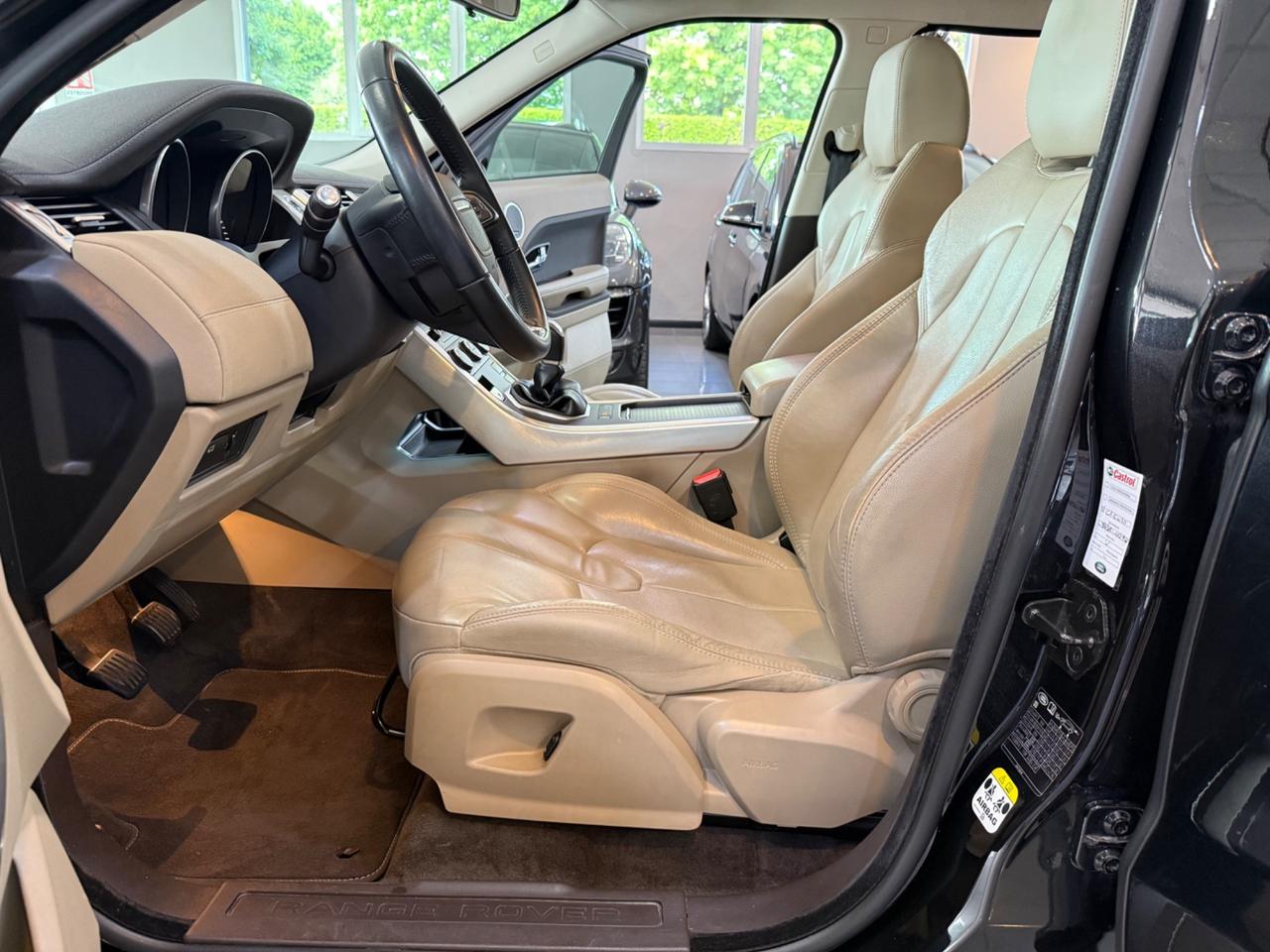 Land Rover Range Evoque 2.2 TD4 5p. Pure Tech Pack