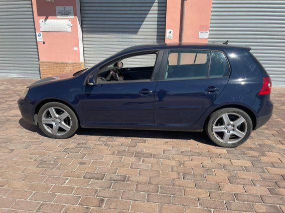 VOLKSWAGEN Golf V 1.9 TDI 5p.