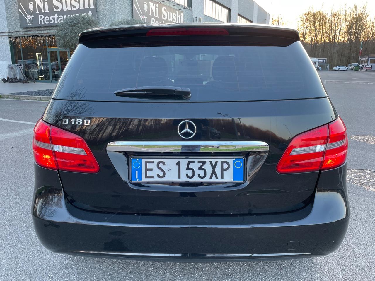 Mercedes-benz B 180 Premium * SOLO 87000 Km