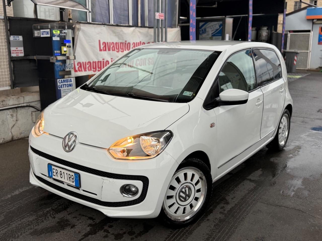 Volkswagen up! 1.0 75cv 5porte - automatica 2013