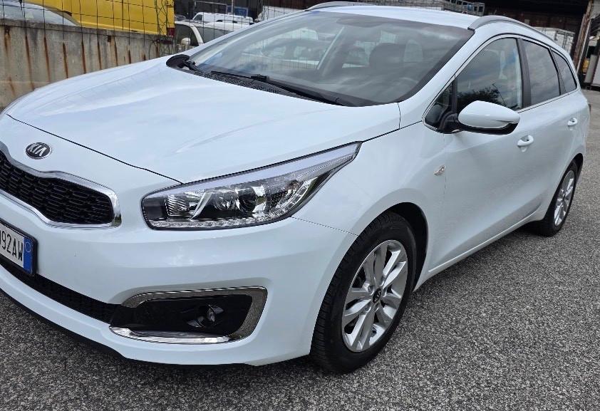 Kia Ceed cee'd 1.6 CRDi 110 CV SW Active 100 km