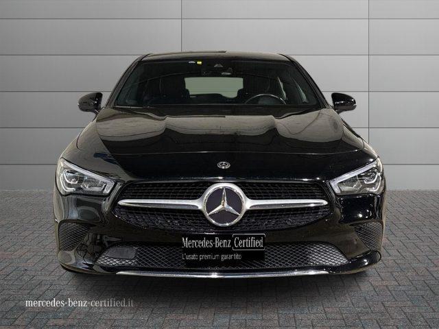 MERCEDES-BENZ CLA 200 d Automatic Shooting Brake Business Extra