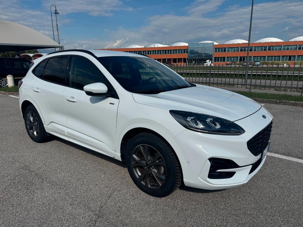 Ford Kuga St-Line X 2.0 EcoBlue 120CV AWD (4×4)