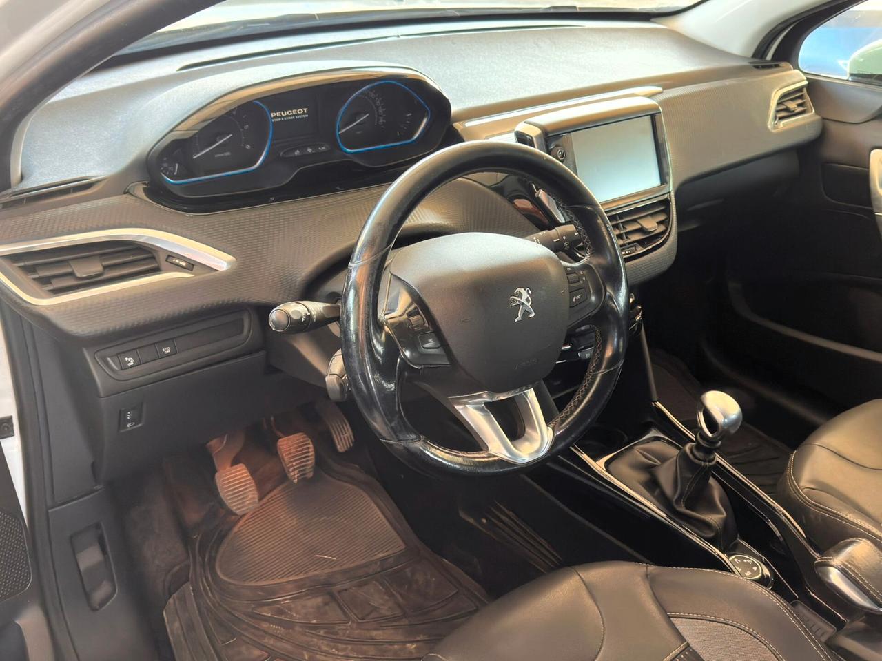 Peugeot 2008 BlueHDi 120 S&S Allure