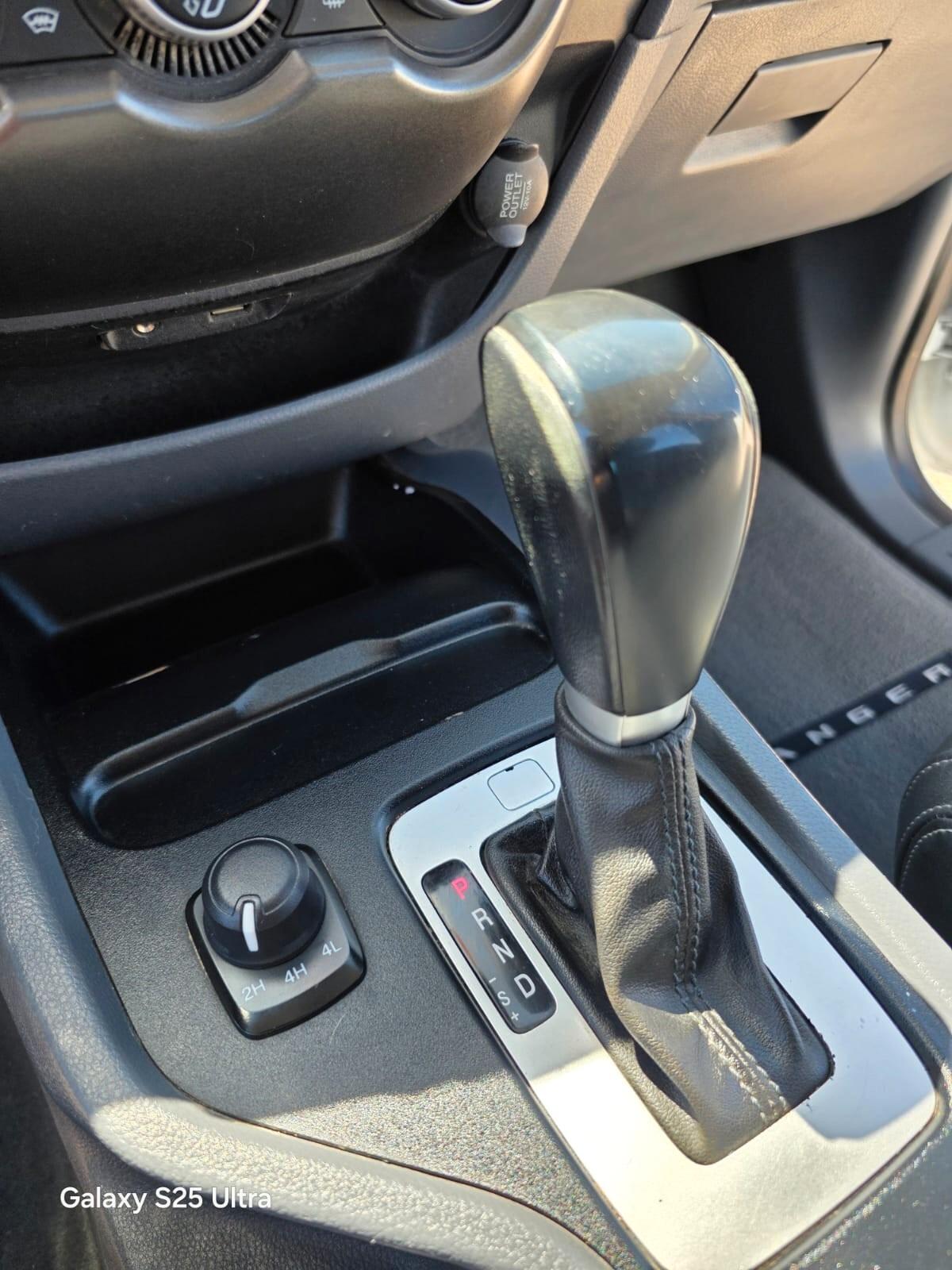 Ford Ranger 2.2 TDCi aut. DC Limited 5pt. 2015