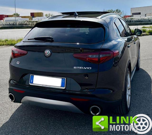 ALFA ROMEO Stelvio 2.2 Turbodiesel 210 CV AT8 Q4 Lusso