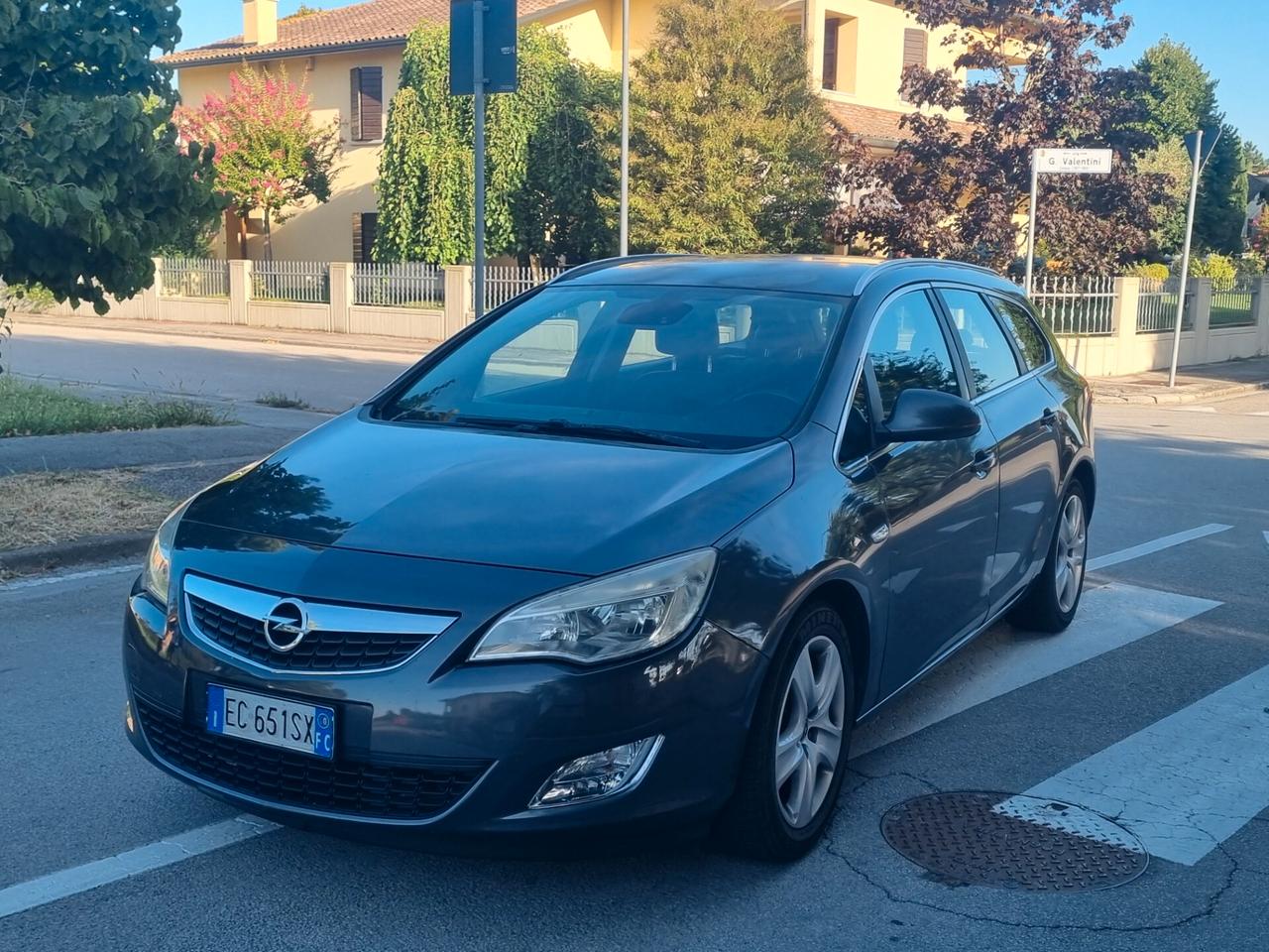 Opel Astra 1.9 CDTI 120CV Garanzia 12 mesi