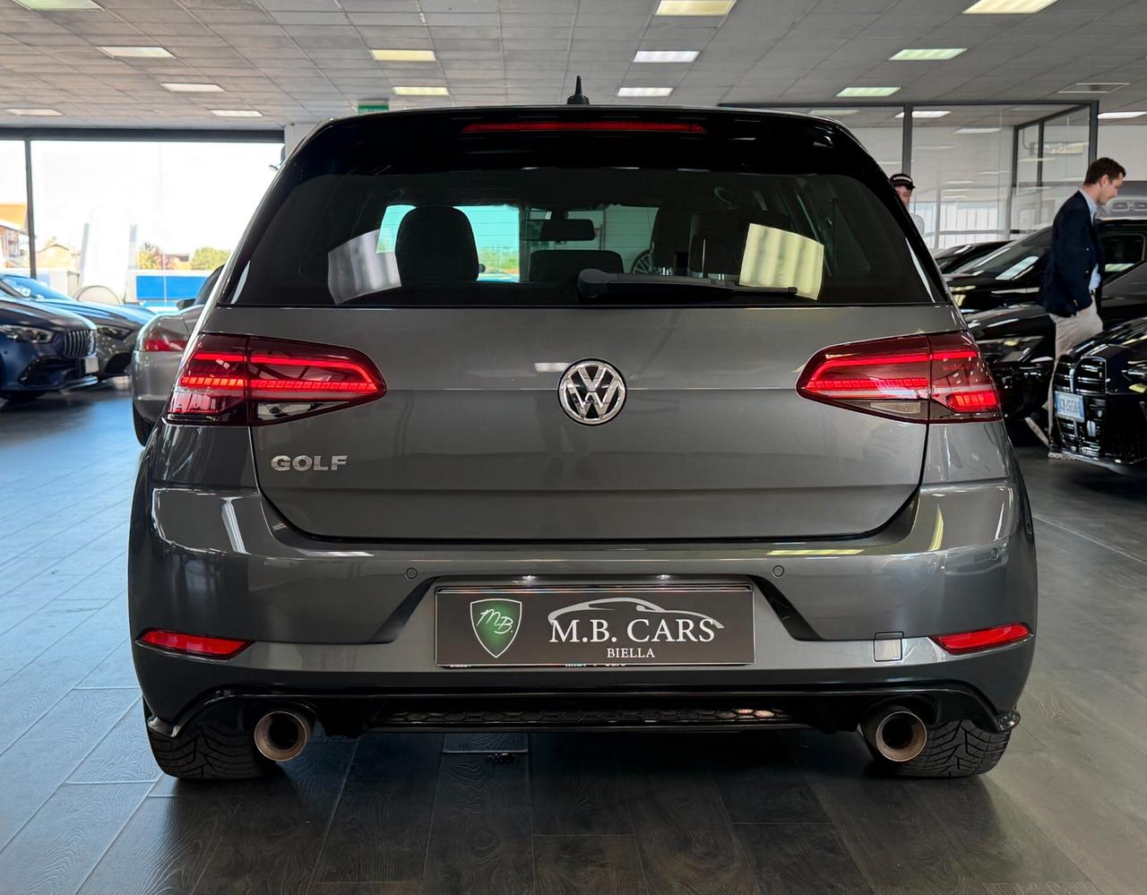 Volkswagen Golf 1.5 TSI ACT 5p. R Line