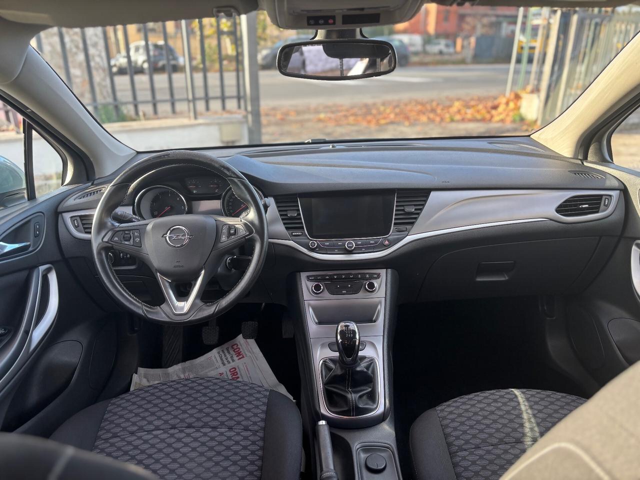 Opel Astra 1.6 CDTI