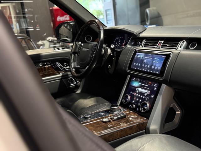 LAND ROVER Range Rover 3.0 TDV6 Vogue