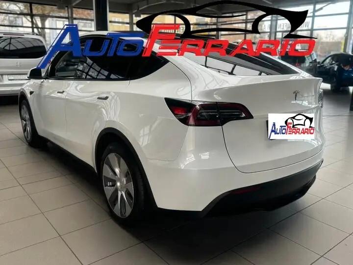Tesla Model Y LONGE RANGE AWD TETTO PANORAMICO PELLE NERA GUIDA DI 2°LIVELLO CAMERA 360° CRUISE ADATTIVO