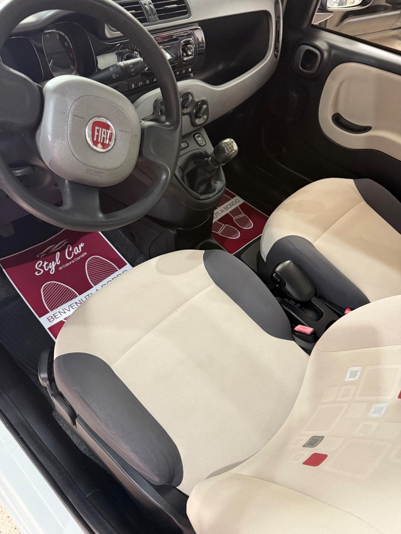 Fiat Panda 0.9 TwinAir Turbo Natural Power Lounge