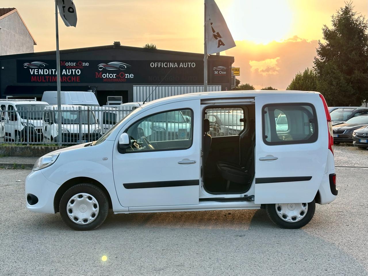 Renault Kangoo 1.5 dCi 75CV 5 porte Stop & Start Life N1