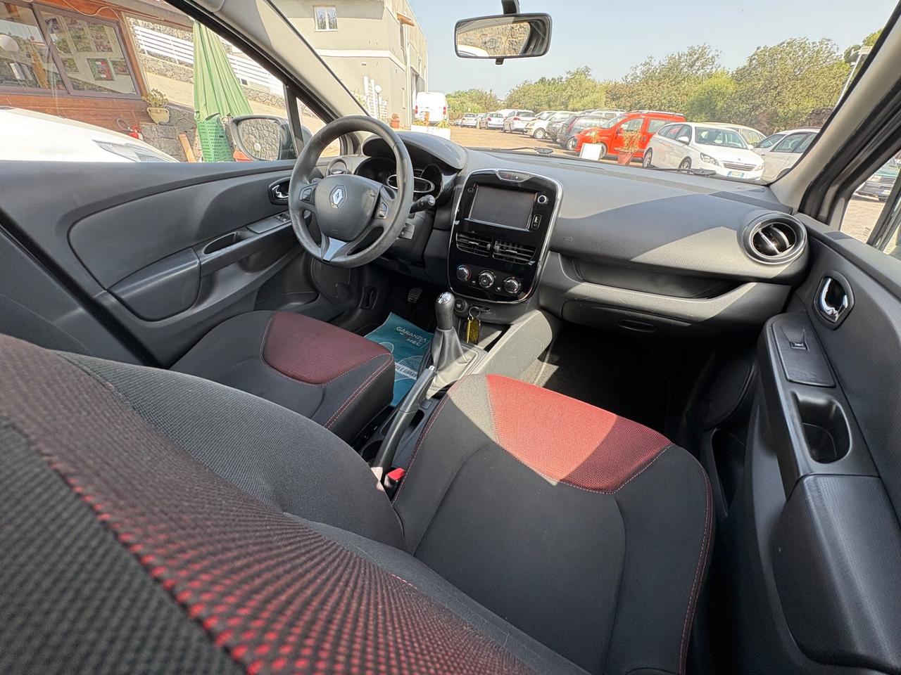 Renault Clio 1.5 dCi 8V 75CV 5 porte Wave
