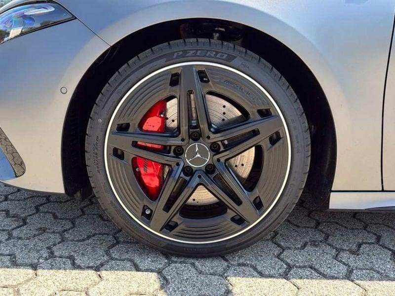 Mercedes-Benz Classe A 35 AMG 4Matic Premium Racing Collection