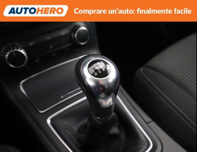 MERCEDES-BENZ B 180 Executive