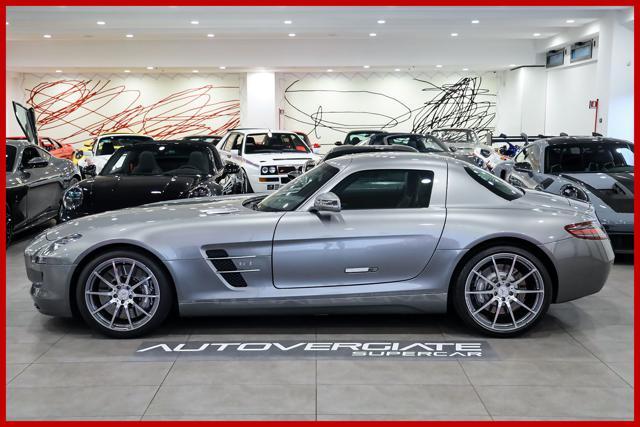 MERCEDES-BENZ SLS AMG Coupé