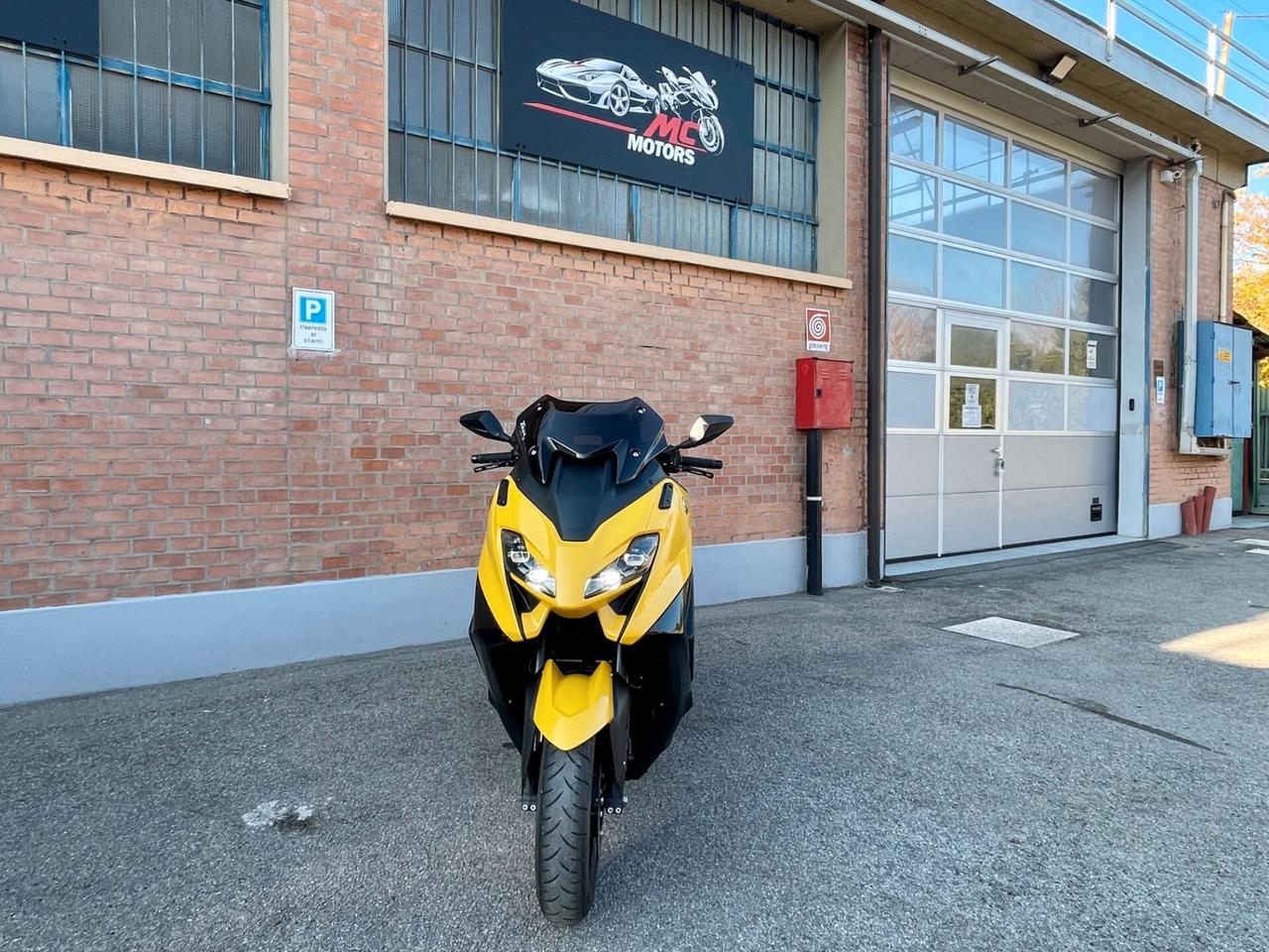 Yamaha TMAX 560 2022- TAGLIANDATO COMPLETO 11/2025