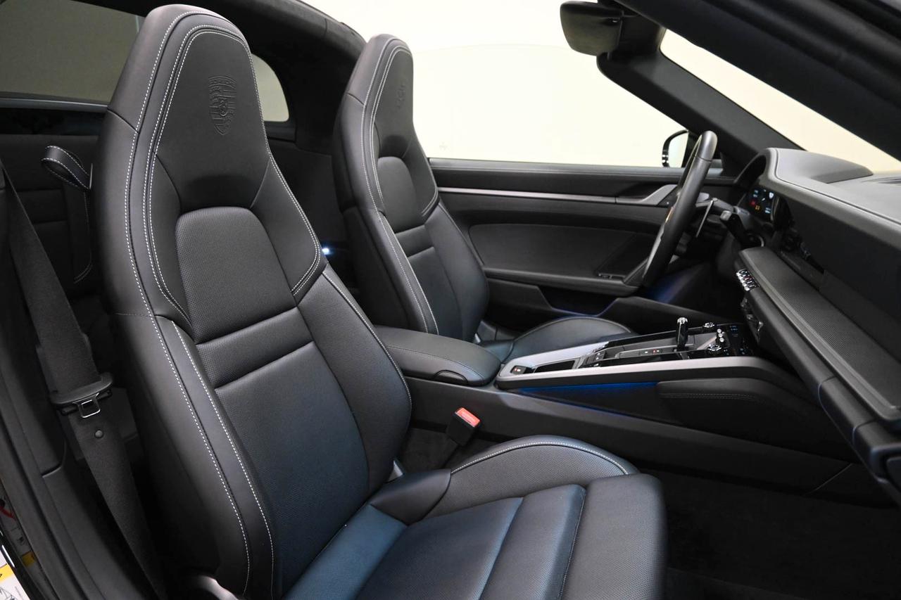 PORSCHE 911 (992) 911 Targa 4