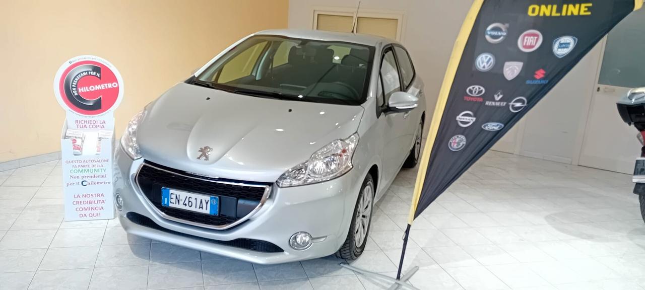 Peugeot 208 1.2 VTi 82 CV 5 porte Allure