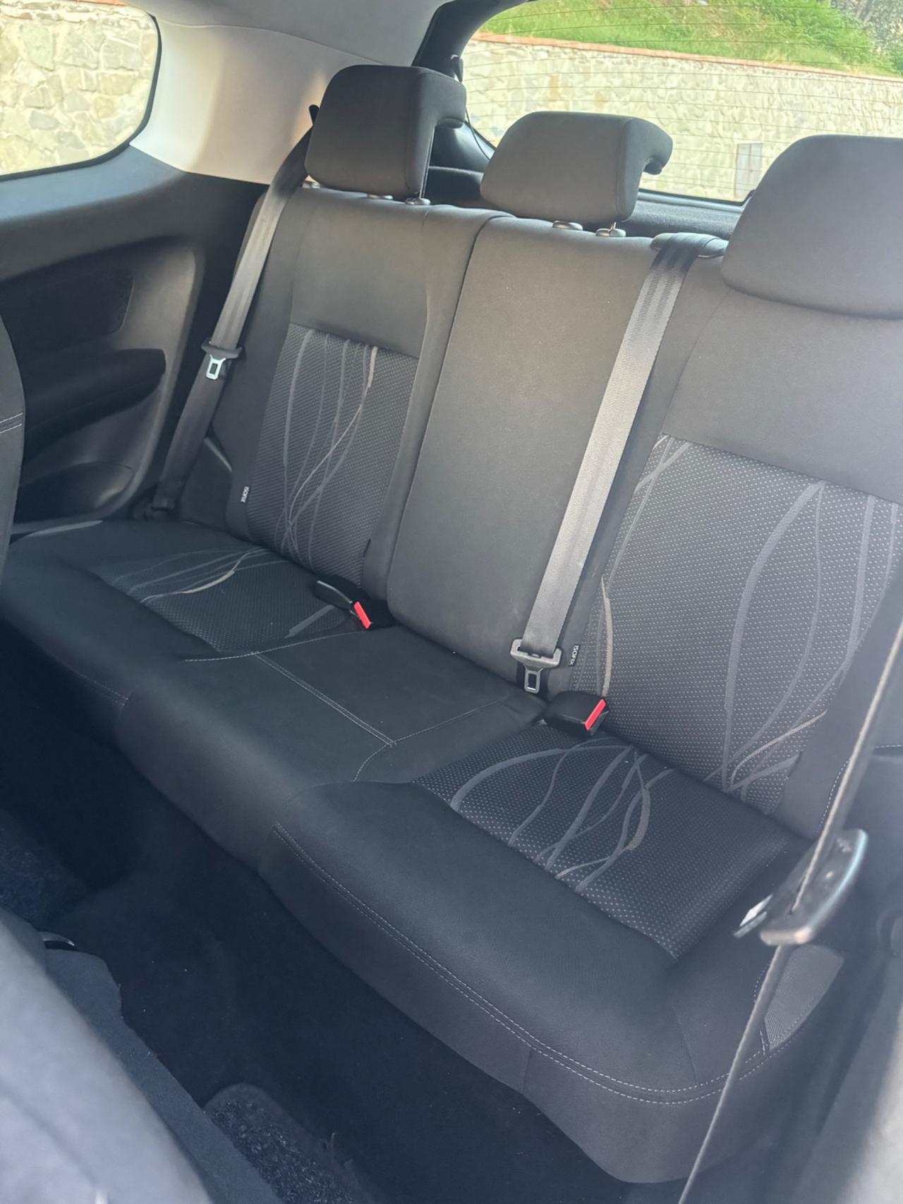 Peugeot 208 1.4 HDi 68Cv 3Porte *ALLURE* 2014