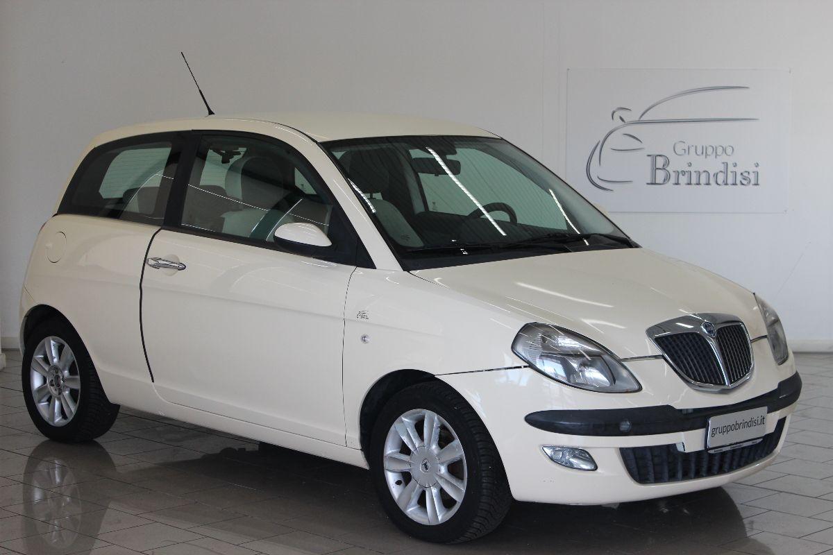 LANCIA - Ypsilon - 1.2 Oro
