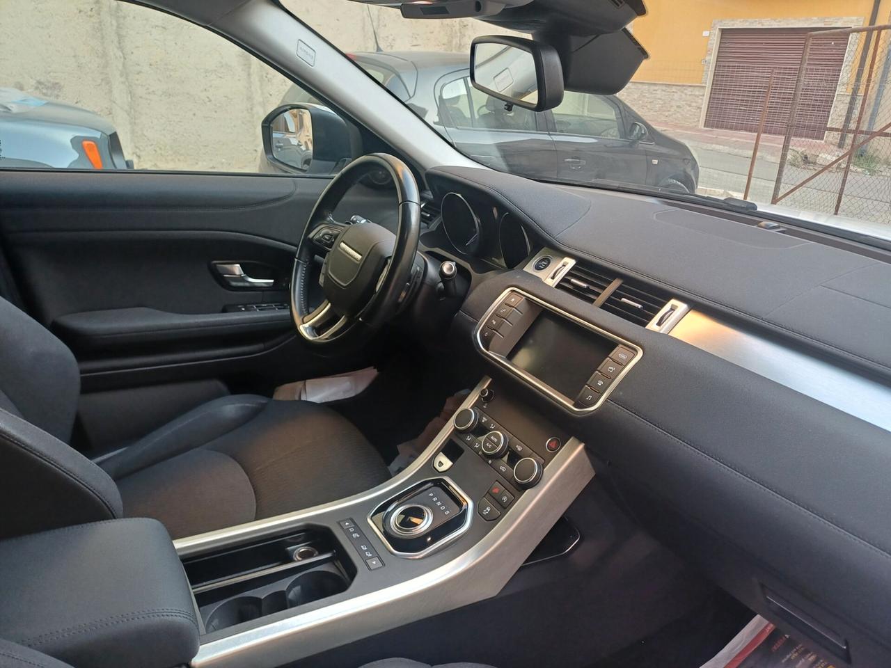 Land Rover Range Evoque 2.0 TD4 150 CV 5p. SE Dynamic