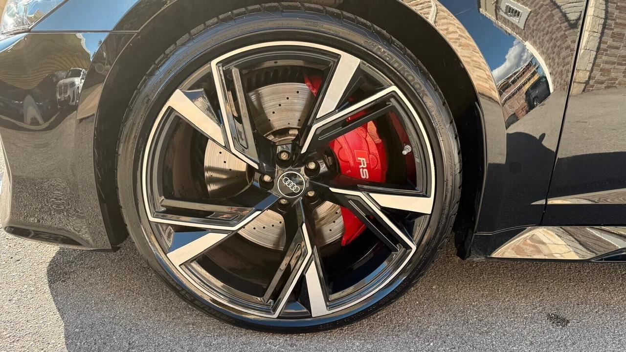 Audi RS6 RS 6 Avant 4.0 TFSI V8 quattro 2022