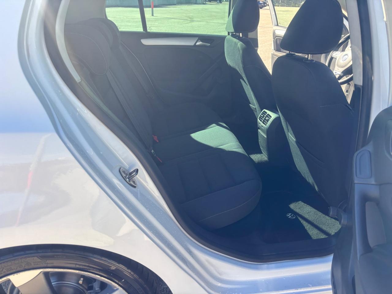 Volkswagen Golf 1.6 TDI DPF 5p. Highline